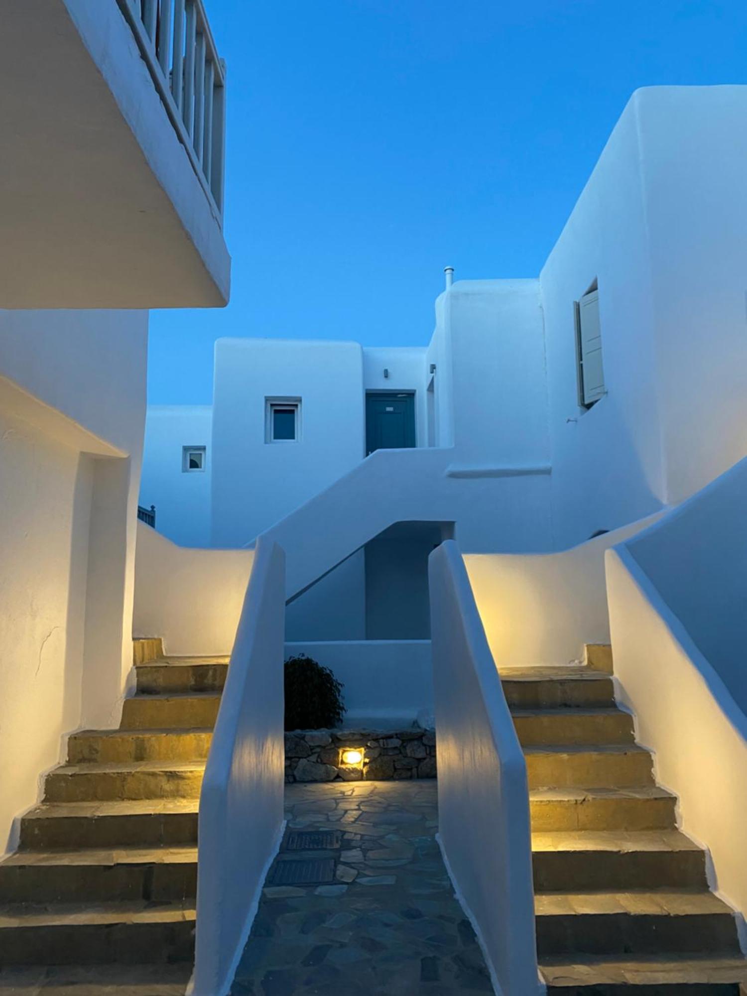 Twins-Trisa Apartments ออร์นอส ภายนอก รูปภาพ