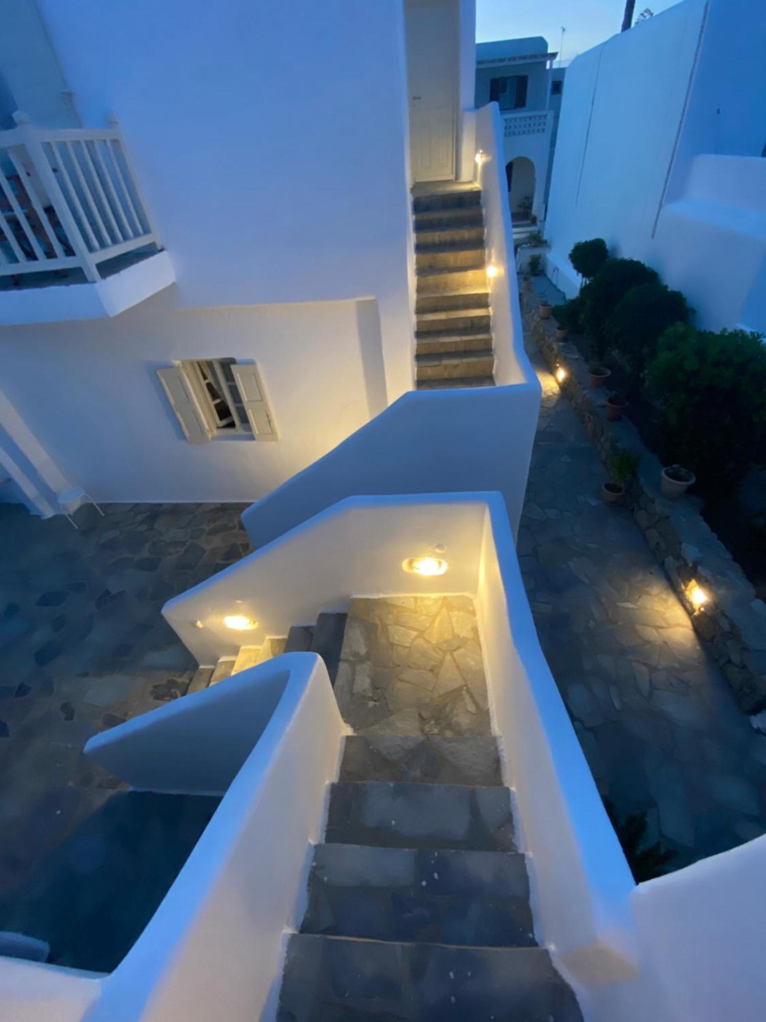 Twins-Trisa Apartments ออร์นอส ภายนอก รูปภาพ