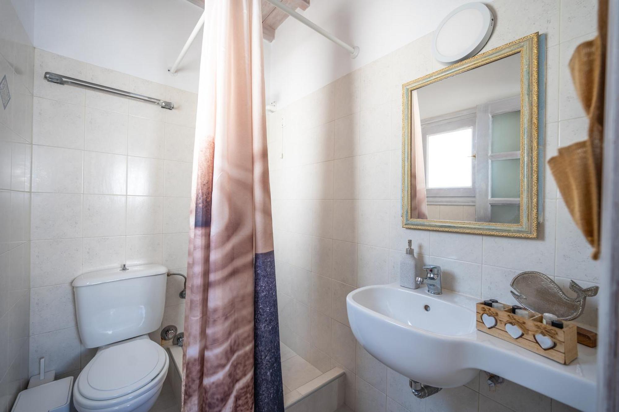 Twins-Trisa Apartments ออร์นอส ภายนอก รูปภาพ